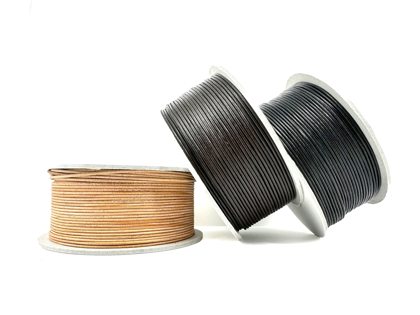 Domestic cowhide tanned round cord 1.5mmΦ Sold in 1M units