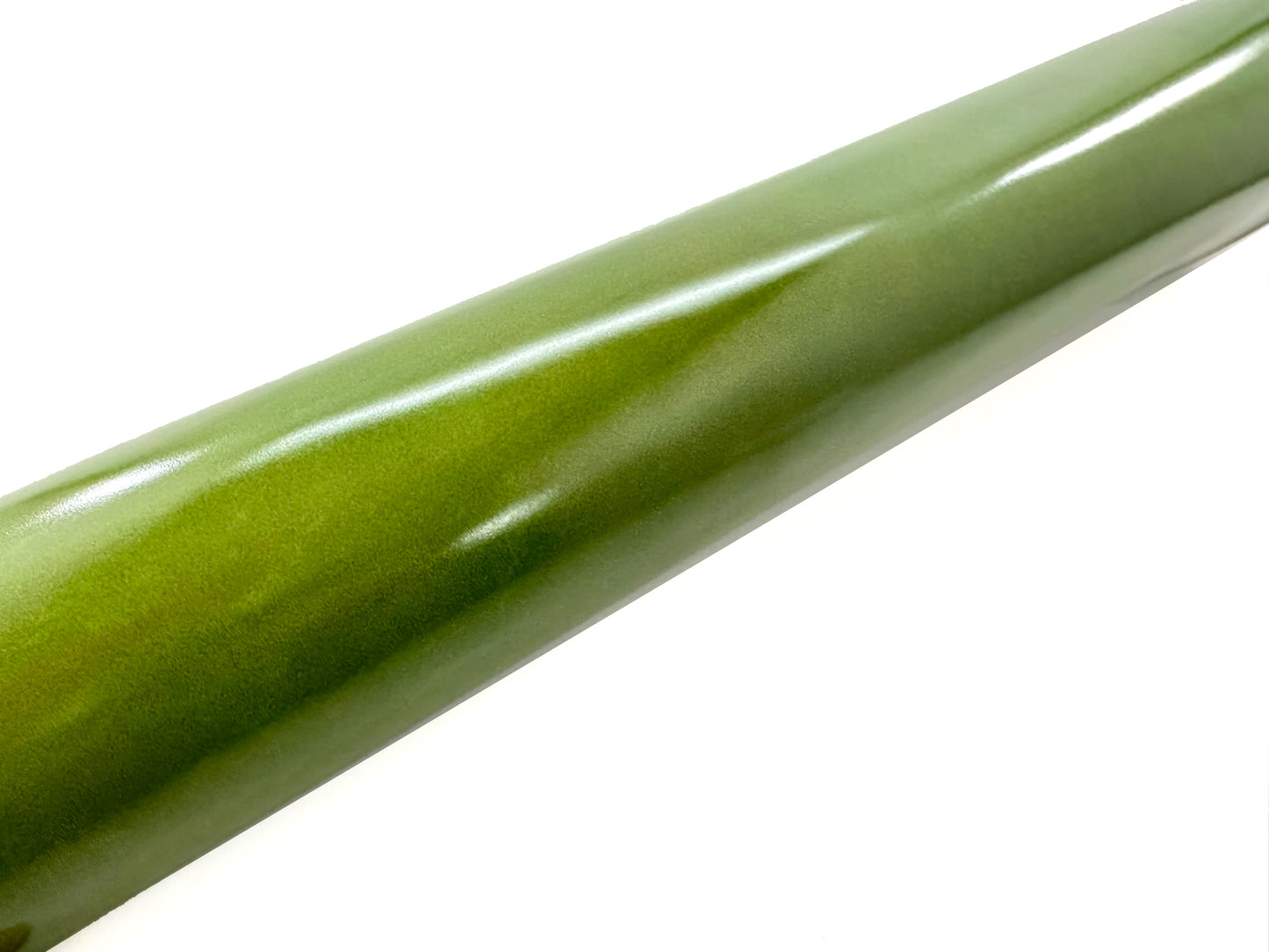Aniline Cordovan #450 Apple Green