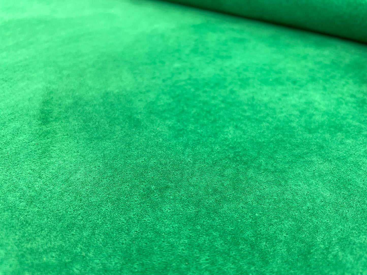 豚スエード C18 エメラルドグリーン