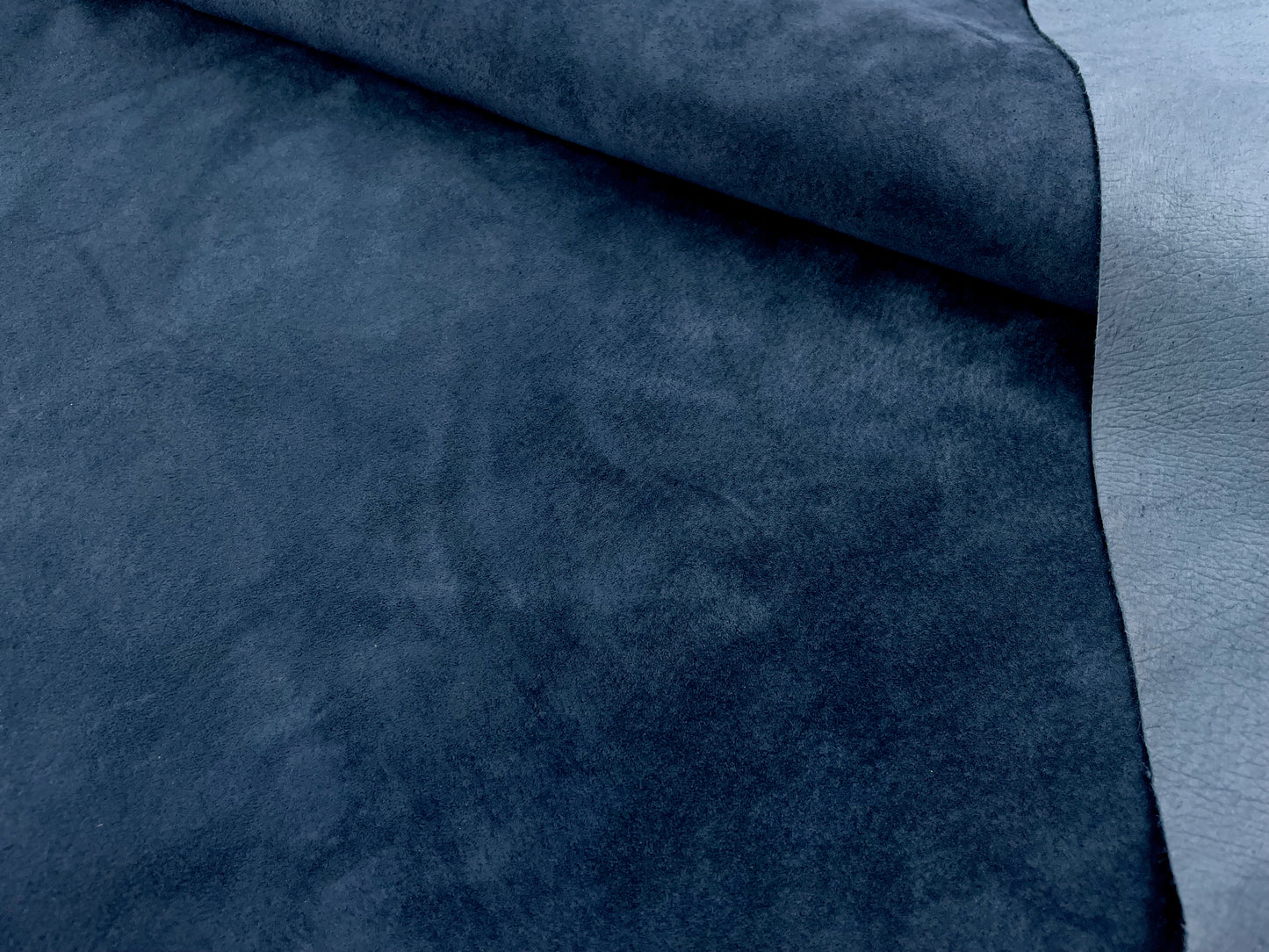 Pig Suede Blue Gray