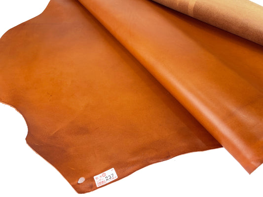 Piano #03 Light Brown