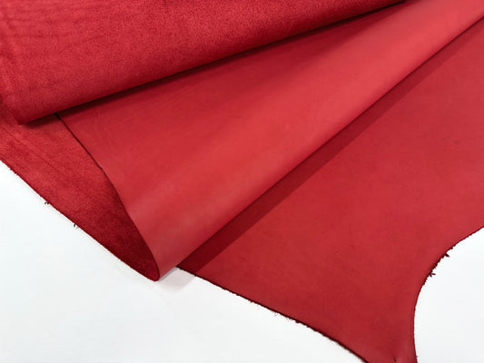 Carlos #516 Red